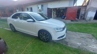 Wolsvagen Jetta 1.6 tdi 77kw dsg 7 stupňová - 9