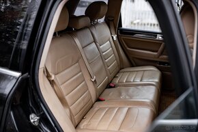 Volkswagen Touareg 3.0 V6 TDI - 9