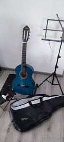 Gitara Valencia s príslušenstvom - 9