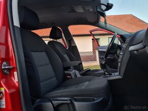 Škoda Octavia Combi 1.6 TDI CR Elegance Max R.V.2012. - 9