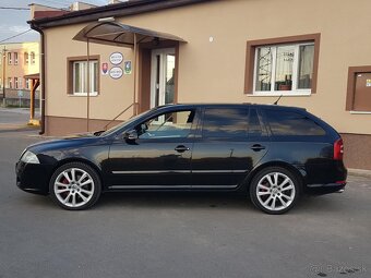 Škoda Octavia 2 Combi RS 2.0Tdi - 9