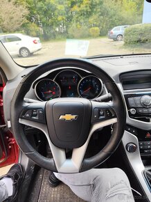 Chevrolet cruze - 9