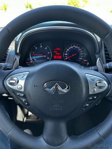 Infiniti FX 30dS 2011 - 9