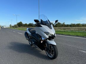 Yamaha T-Max 530 DX DPH - 9