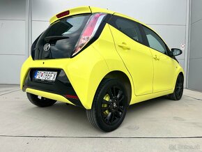 Toyota Aygo 1,0 - 9