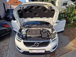 Volvo XC40 D3 Momentum M6 150k (diesel) kup. SR - 9