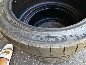 Letne pneumatiky 235/40 r18 - 9