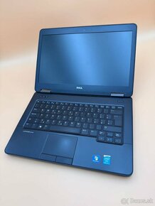 Notebook 14" Dell.Intel i5-4300U 2x1,90GHz.8gb ram.256gb - 9