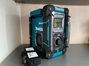 Makita DMR301 Aku rádio s nabíjačkou, DAB, Bluetooth, Li-ion - 9