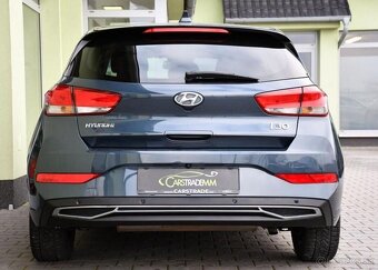 Hyundai i30 1.0T-GDi NAVI KAMERA ČR 88 kw - 9