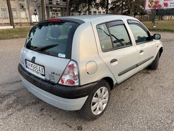 Renault Clio 1.9 dTi - 9