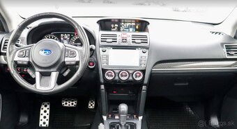 Subaru Forester 2.0i Premium CVT - 9