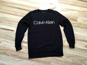 Calvin Klein - Tričká a Mikiny pánske a dámske - 9
