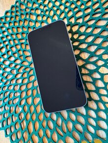 iPhone 14 Plus Blue 128GB + 7 obalov, ochranné sklo, kabel - 9