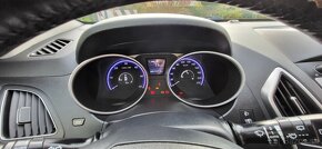 Hyundai IX35 2.0 CRDi PREMIUM - 9