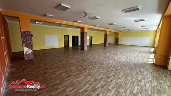 Na prenájom obchodné priestory s rozlohou 300 m2 v centre No - 9