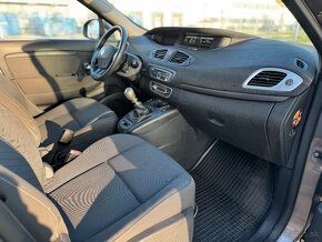 Renault Grand Scenic 1.5dCi 7-miest Nová STK - 9