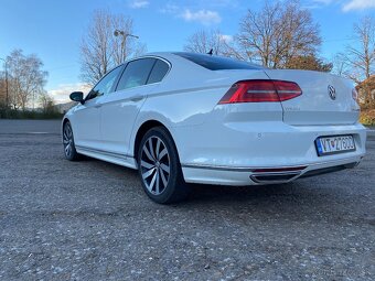 Volkswagen Passat 2.0 TDI R-Line Kúpené v SR, Rline, R Line - 9