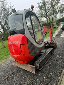 Iveco Eurocargo sklapač a minibager Wacker Neuson - 9