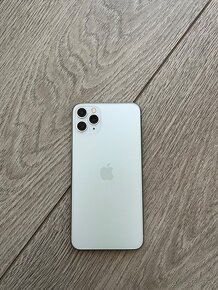 iPhone 11 Pro Max - 9