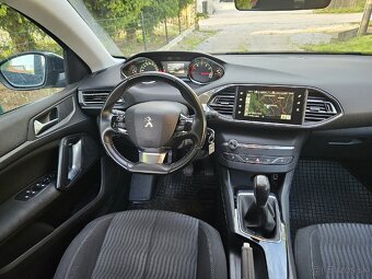 Peugeot 308 - 9