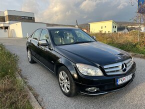 Predám Mercedes-Benz C trieda 200 CDI Elegance A/T - 9