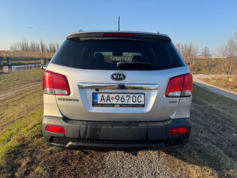 kia sorento - 9