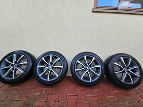 Zimne R16 Bridgestone BLIZZAK LM25 - 9