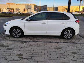 Hyundai i30 GO - 9