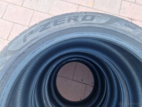 Pirelli p zero tm 285/40r21 sada leto - 9