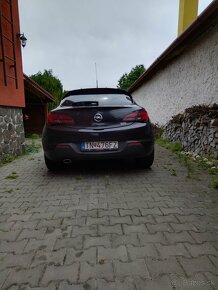 Opel astra gtc 1.4l turbo - 9