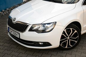 Škoda Superb Combi 2.0 TDI CR Elegance DSG - 9