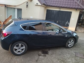 Astra J, 1.7 CDTI, 93kw, Sport Line - 9