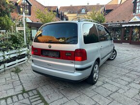 Volkswagen Sharan 85kw 7-miestne - 9