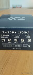 Daiwa Theory 2500 HA Novy - 9