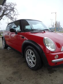 Mini Cooper 1.6 85kW - 9