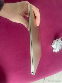 Macbook Retina 2016 256GB Gold TOP STAV - 9