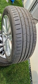 Hankook Ventus Prime3 215/50 R17 - 9