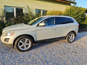 Volvo XC60 D5 120kW - 9