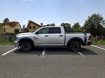 Dodge RAM 1500 5.7 HEMI 295 kW 4x4, r. v. 2017, DPH - 9