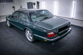 JAGUAR XJR 4.0 V8 Supercharged - 9