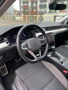 VW PASSAT ALLTRACK 2.0TDI DSG 4MOTION 147KW 2022 - 9