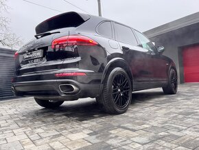 Porsche Cayenne 3l 2016 facelift - 9