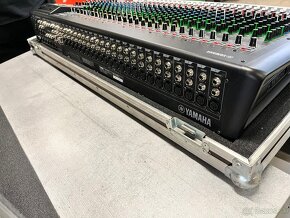 Yamaha MGP32X + case - 9