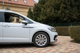 Volkswagen Touran R-Line 1,5 TSI DSG - 9