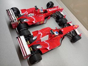 2x F1 FERRARI F2000 2000 MICHAEL SCHUMACHER HOTWHEELS 1:18 - 9