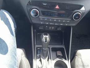 Hyundai Tucson 2.0 CRDi Premium 4x4 - 9