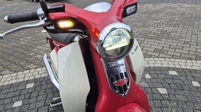 Honda 125 super cub 2023 nove - 9