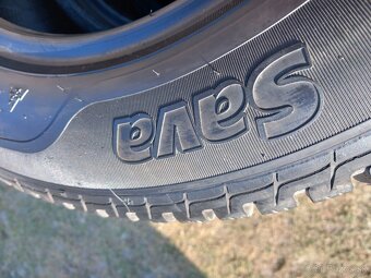 215/60 r16 zimne pneumatiky - 9