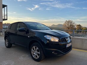 Nissan Qashqai 1.6 dCi 96KW Tekna 4x2 - 9